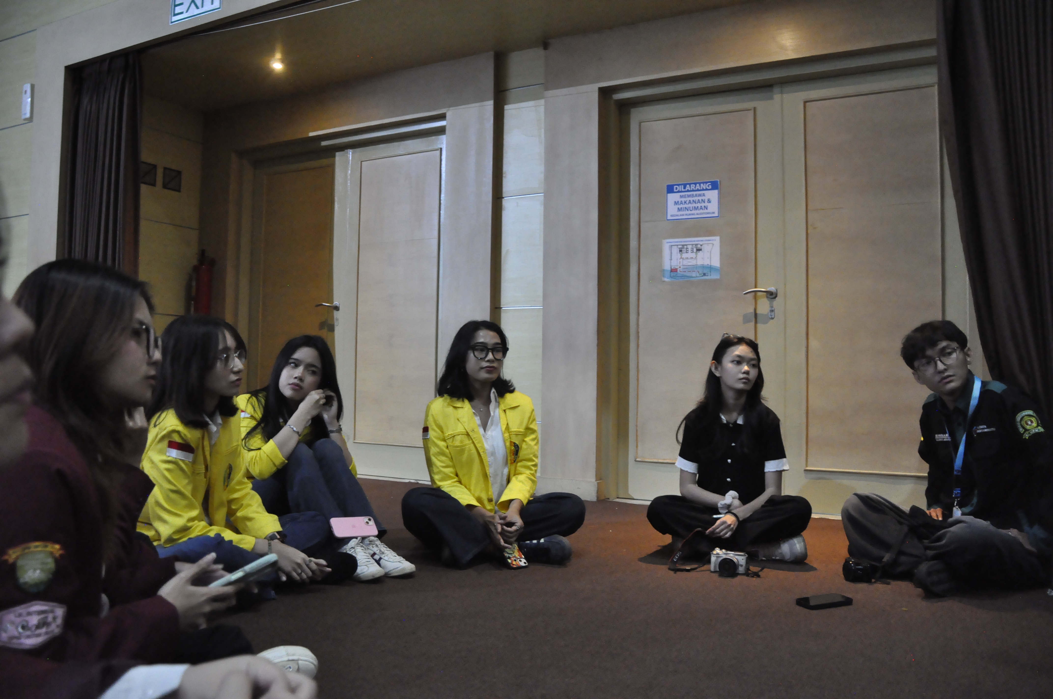 Studi Banding 24